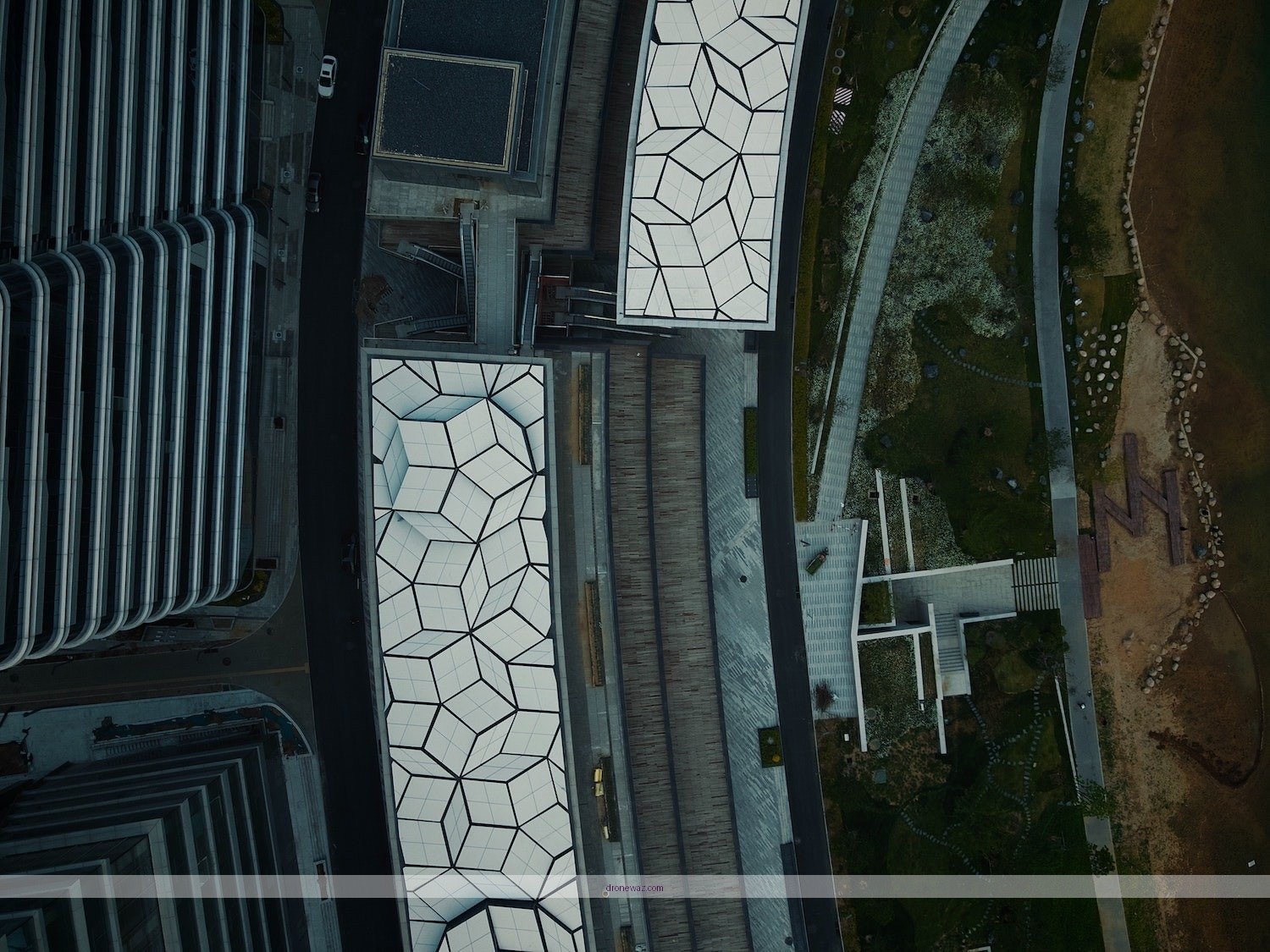 Aerial Photography Drones Comparison Flight Features Deerc D65 Drone Competitors - deerc d65 drone review