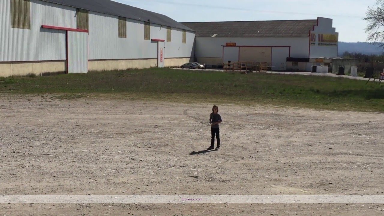 Bionic Bird Drone Traditional Drone Comparison User Choice - bionic bird drone review