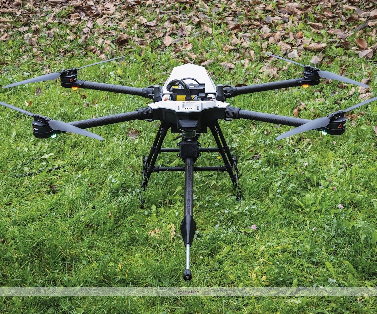 C10 Cleaning Drone Aerial View Cleaning Comparison Abz Innovation C10 Cleaning - abz innovation c10 cleaning drone product info and reviews