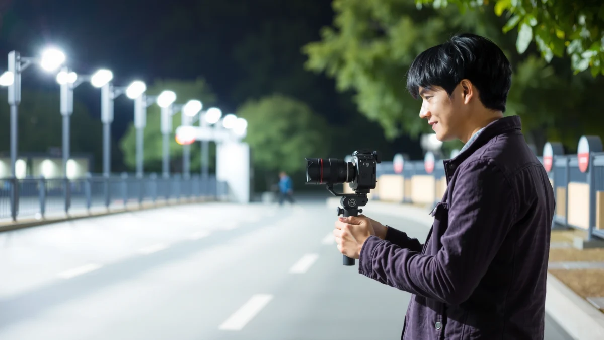 DJI Neo vs Bwine F7GB2 Pro: Key Differences and Which to Choose